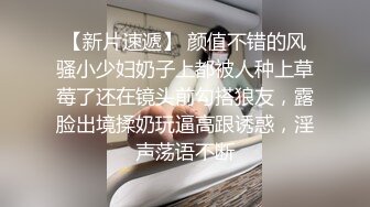 高颜值健壮教练下海做鸭狂操老娘们还要和绿帽光头大叔舌吻一块淫乱3P真惨，小哥这颜值傍个富婆不香么