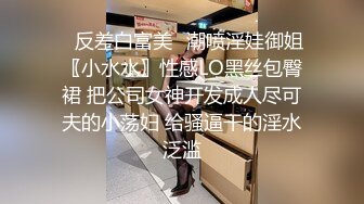 两小少妇一起激情双飞  美女先说好不能接吻  双女一起舔很享受