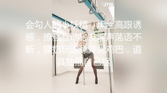 极品推特露脸网红学妹Cos私拍关小羽、蕾姆、爱蜜莉雅