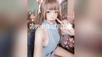 黑客破解家庭网络摄像头偷拍 新婚小胖和娇妻的日常性生活给媳妇舔得表情美滋滋的